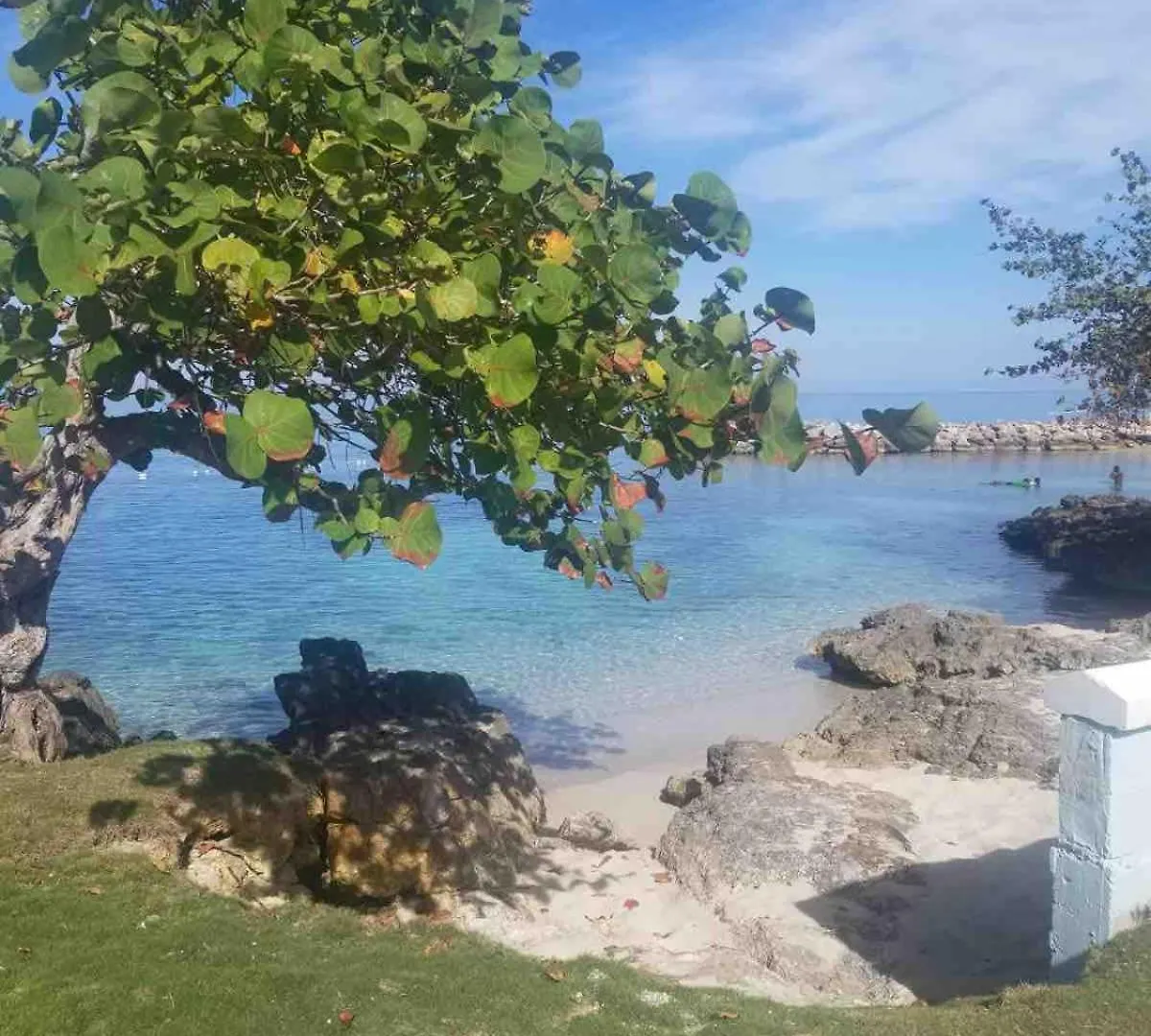Endless Ocean Escape -Private Balcony Studio Negril 0*,