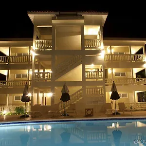 4* Курортный комплекс Sandy Haven (adults Only)